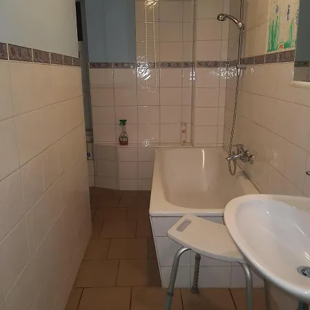 Am Petersbrunnen Wettin